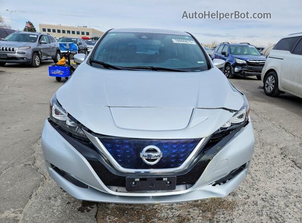 1N4AZ1CP6JC312239 2018 NISSAN LEAF Silver Вид спереду
