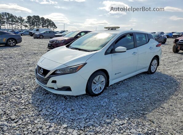 1N4AZ1CP7JC314596 2018 NISSAN LEAF Белый Передняя левая четверть