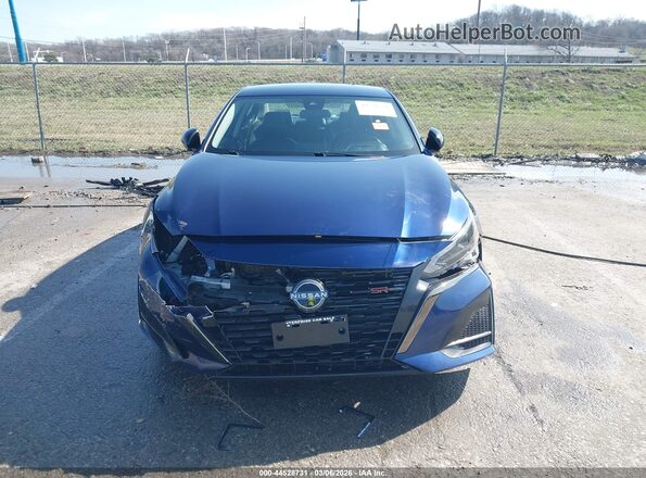 1N4BL4CV2RN334308 2024 NISSAN ALTIMA Blue Vista interior trasera
