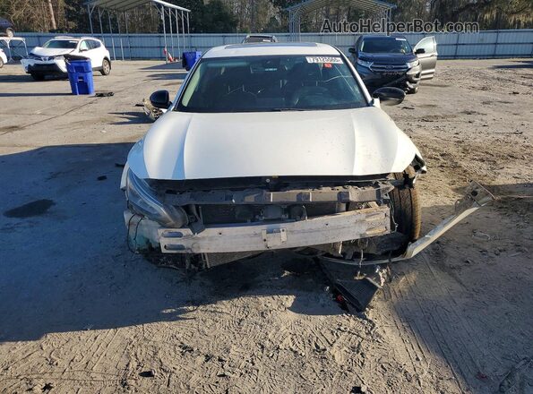 1N4BL4CV4LC153424 2020 NISSAN ALTIMA White Front view