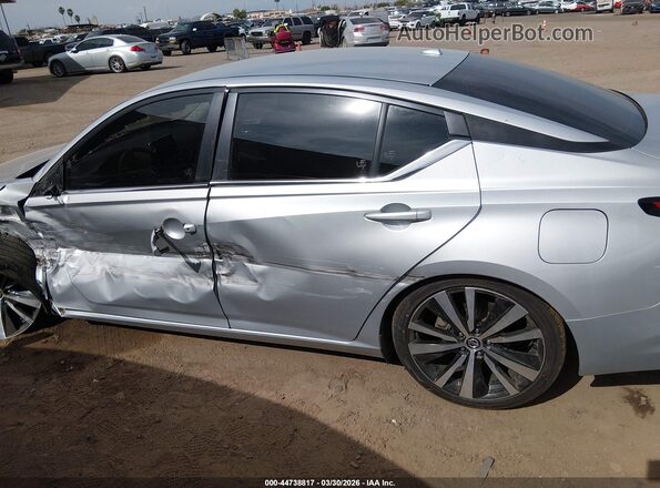 1N4BL4CV8LC132222 2020 NISSAN ALTIMA Серебряный Панорамный вид салона 360°