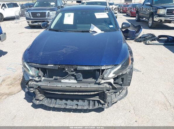 1N4BL4CV9RN352403 2024 NISSAN ALTIMA Синий Вид спереди