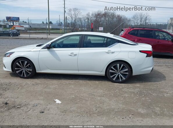 1N4BL4CVXKC257057 2019 NISSAN ALTIMA Белый Панорамный вид салона 360°