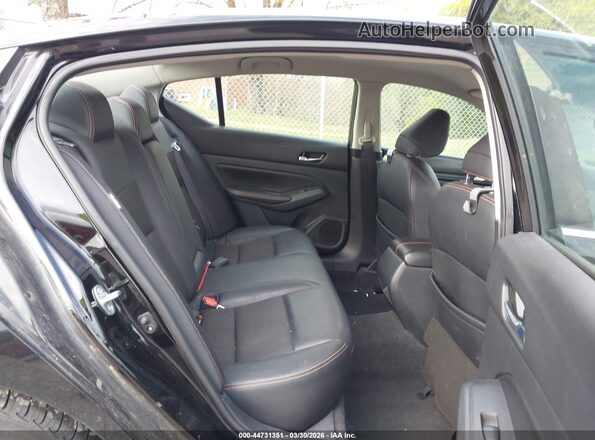 1N4BL4CVXMN359238 2021 NISSAN ALTIMA Black VIN კოდის სტიკერის ხედი