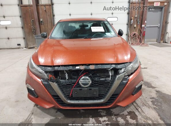 1N4BL4CW2KN320357 2019 NISSAN ALTIMA Оранжевый Вид щитка приборов