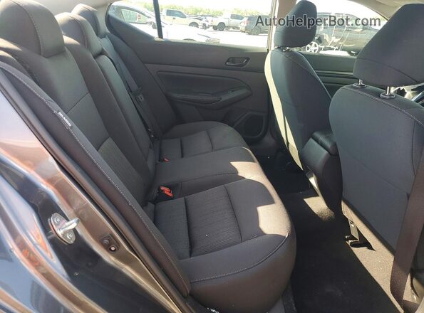 1N4BL4DV5TN307500 2026 NISSAN ALTIMA Gray Vista de los asientos traseros