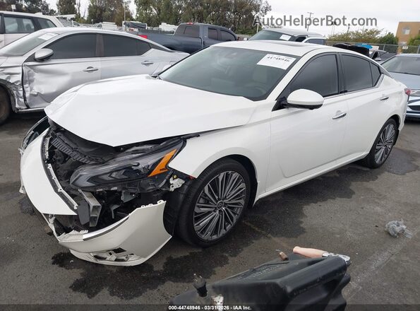 1N4BL4EV2SN330889 2025 NISSAN ALTIMA White Передня ліва чверть