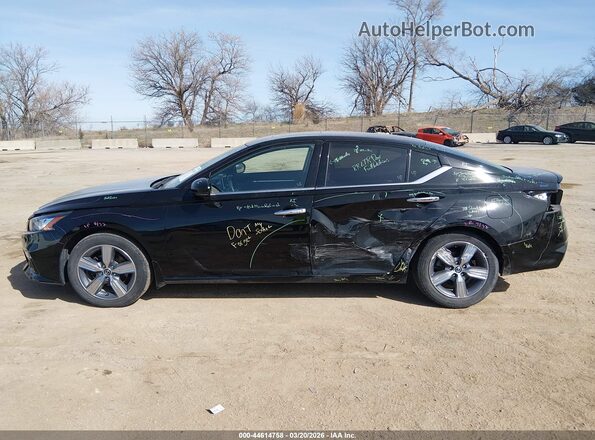 1N4BL4EWXLC167088 2020 NISSAN ALTIMA Black 