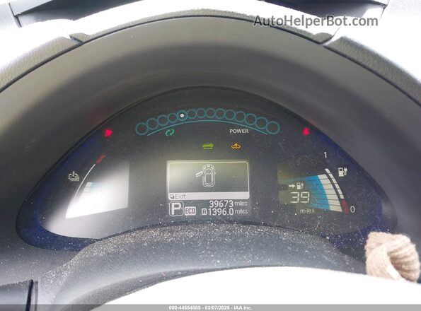 1N4BZ0CP5HC304710 2017 NISSAN LEAF Синий Вид задних сидений
