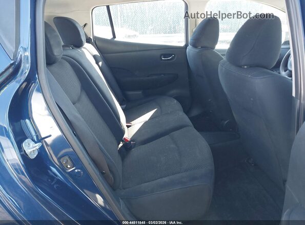 1N4BZ0CP6HC301427 2017 NISSAN LEAF Blue Vista de la etiqueta del VIN