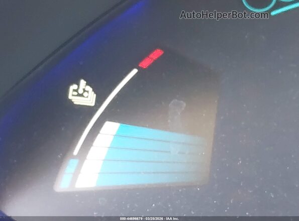 1N4BZ0CPXHC304055 2017 NISSAN LEAF White Вид задньої частини салону