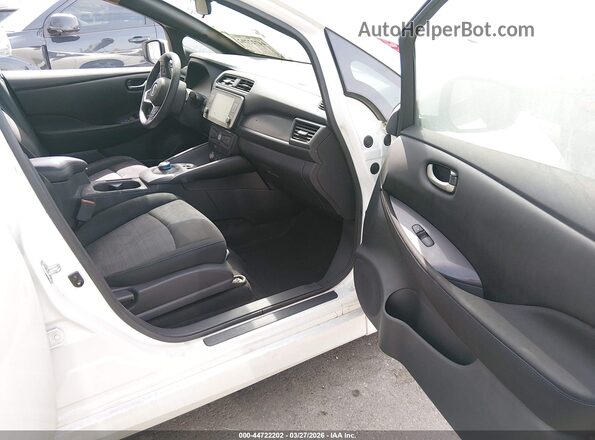 1N4BZ1CP6LC311552 2020 NISSAN LEAF White Vista interior delantera