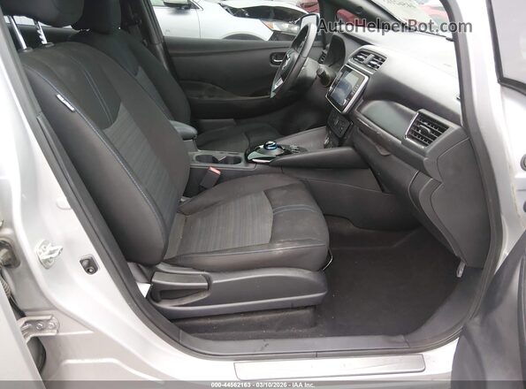 1N4BZ1CP8LC305249 2020 NISSAN LEAF Silver Vista interior delantera