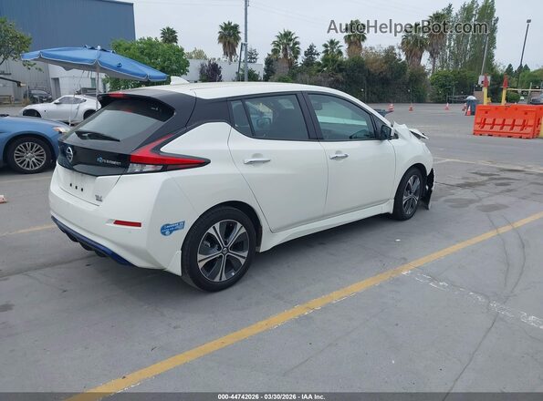 1N4BZ1CV4MC556432 2021 NISSAN LEAF Белый Задняя правая четверть