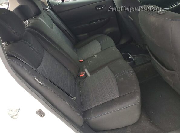 1N4CZ1CV4PC551465 2023 NISSAN LEAF Белый Вид задних сидений