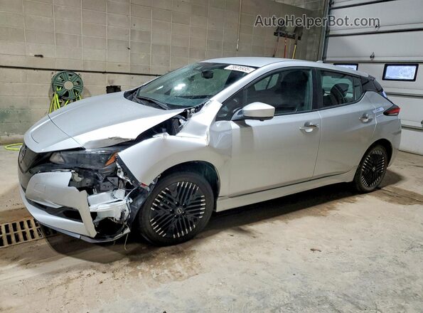 1N4CZ1CV5RC554166 2024 NISSAN LEAF Серебряный Передняя левая четверть