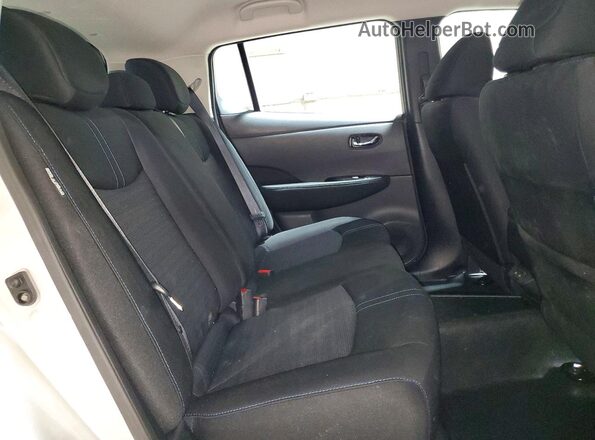 1N4CZ1CV5RC554166 2024 NISSAN LEAF Серебряный Вид задней части салона