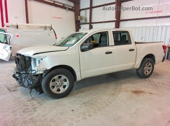 1N6AA1EE0NN106676 2022 NISSAN TITAN Белый Передняя левая четверть
