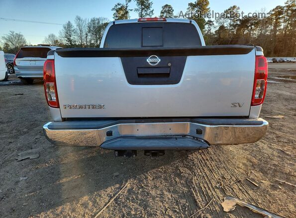 1N6AD0ER2KN767447 2019 NISSAN FRONTIER Серебряный Вид сзади