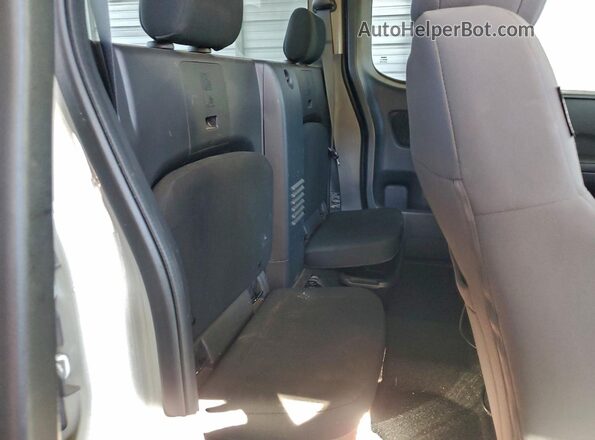 1N6ED1CL3RN660438 2024 NISSAN FRONTIER Белый Вид задних сидений