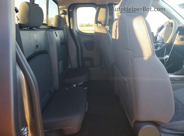 1N6ED1CLXSN623747 2025 NISSAN FRONTIER Gray Widok tylnych siedzeń