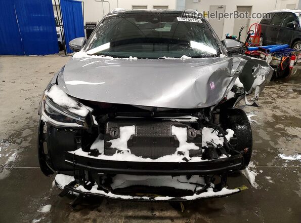 1V29SPE85RC022126 2024 VOLKSWAGEN ID.4 Серебряный Вид спереди