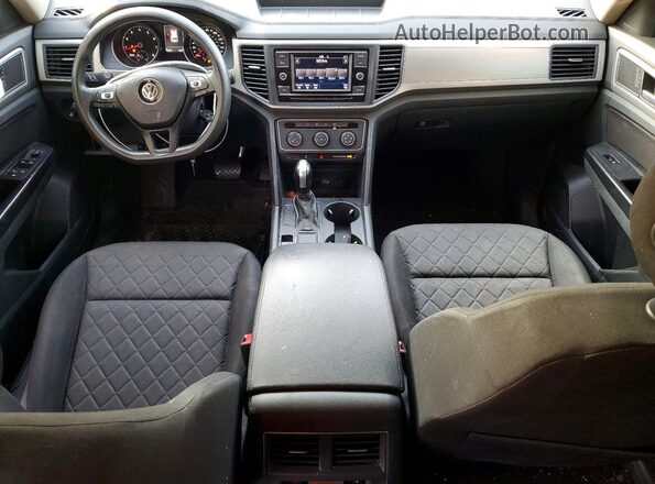 1V2AP2CA8KC589069 2019 VOLKSWAGEN ATLAS Синий Вид панели приборов