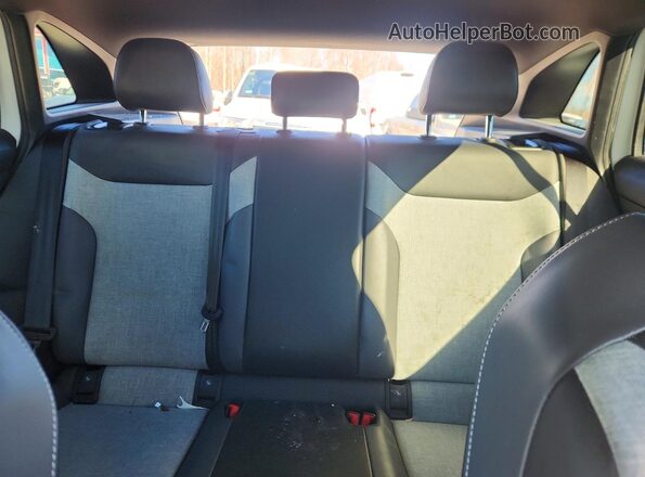 1V2BMPE81RC013614 2024 VOLKSWAGEN ID.4 Белый Вид задних сидений