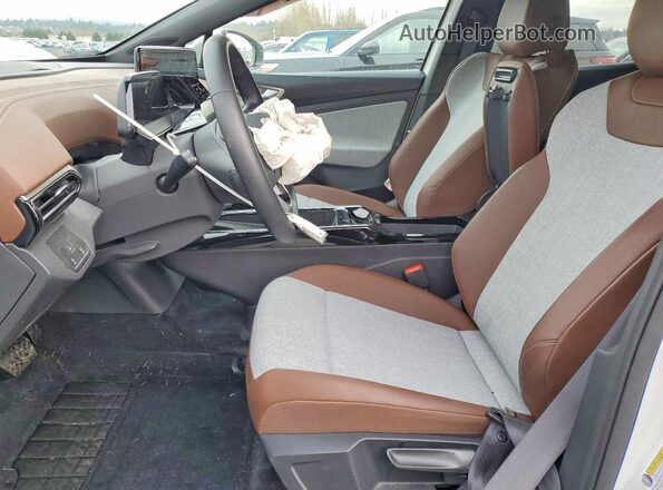 1V2BMPE87PC055167 2023 VOLKSWAGEN ID.4 White წინა სალონის ხედი