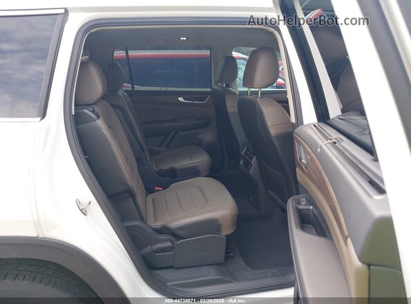 1V2BR2CA2RC610894 2024 VOLKSWAGEN ATLAS Белый Вид наклейки с VIN-кодом