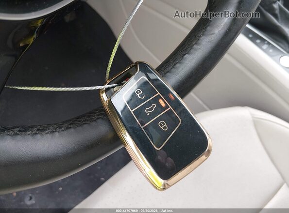 1V2DR2CA3KC540725 2019 VOLKSWAGEN ATLAS White Առջևի վահանակի տեսք