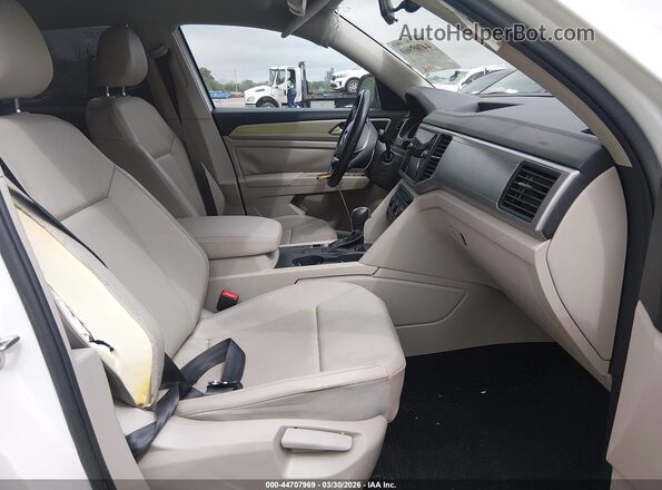 1V2DR2CA3KC540725 2019 VOLKSWAGEN ATLAS White Սալոնի դիմացի տեսք