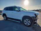 2018 Volkswagen Atlas Sel Белый vin: 1V2ER2CA7JC567042