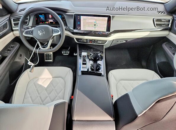 1V2FC2CA6TC204837 2026 VOLKSWAGEN ATLAS Белый Вид панели приборов