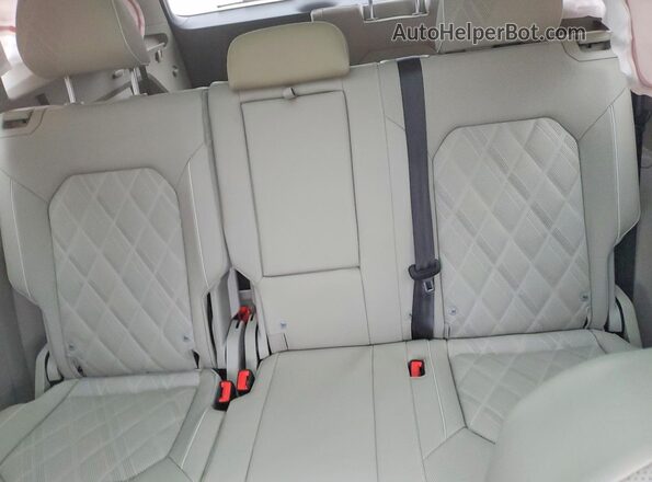 1V2FN2CA0TC520633 2026 VOLKSWAGEN ATLAS Зеленый Вид задней части салона