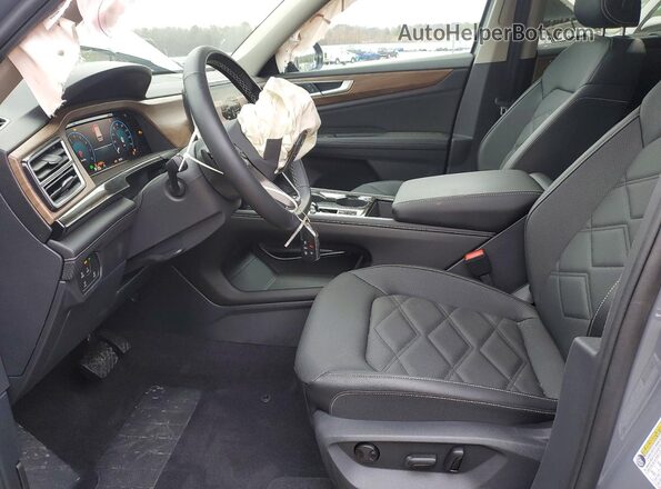 1V2JN2CA1TC516309 2026 VOLKSWAGEN ATLAS Серый Вид салона спереди