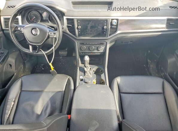 1V2LR2CA3KC522768 2019 VOLKSWAGEN ATLAS Синий Вид панели приборов