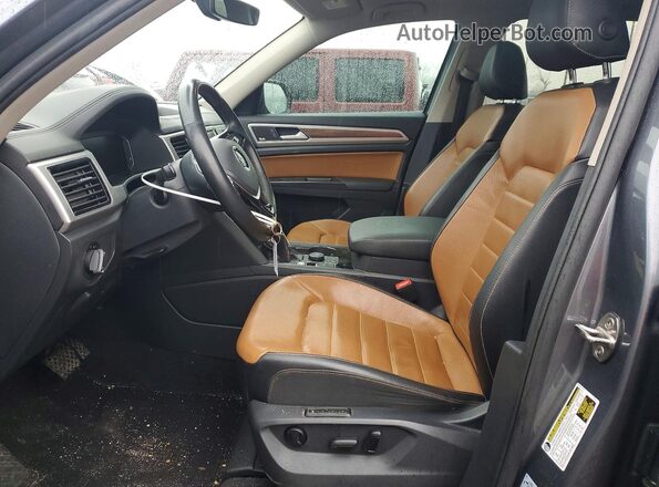 1V2NR2CA5KC610181 2019 VOLKSWAGEN ATLAS Серый Вид салона спереди