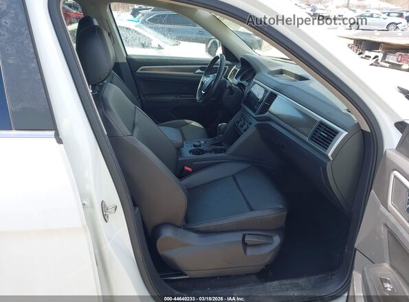 1V2UR2CA6KC562007 2019 VOLKSWAGEN ATLAS Белый Вид салона спереди