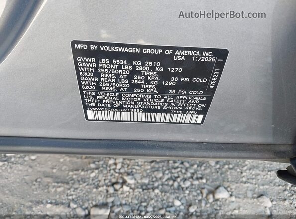 1V2WC2CAXTC213850 2026 VOLKSWAGEN ATLAS Silver Widok komory silnika