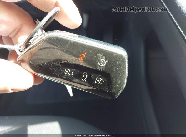 1V2WC2CAXTC213850 2026 VOLKSWAGEN ATLAS Silver Widok deski rozdzielczej