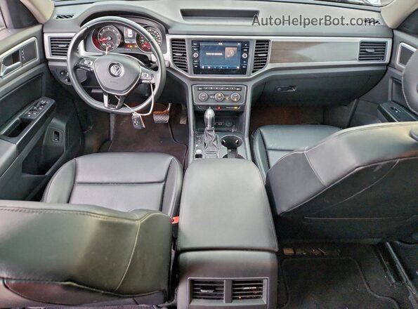 1V2WR2CA7KC596899 2019 VOLKSWAGEN ATLAS Серебряный Вид панели приборов