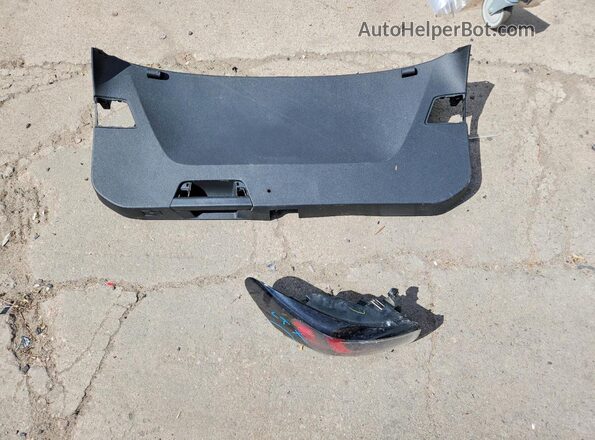 1V2WSPE87SC008706 2025 VOLKSWAGEN ID.4 Белый Вид наклейки с VIN-кодом