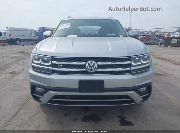 1V2XR2CA5KC609265 2019 VOLKSWAGEN ATLAS Серебряный Вид щитка приборов