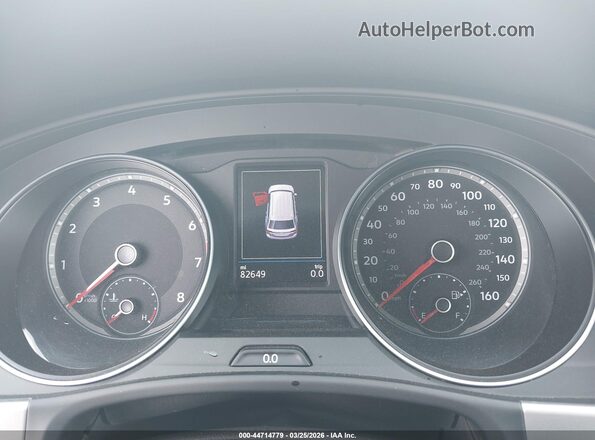 1V2XR2CA5KC609265 2019 VOLKSWAGEN ATLAS Серебряный Вид задних сидений