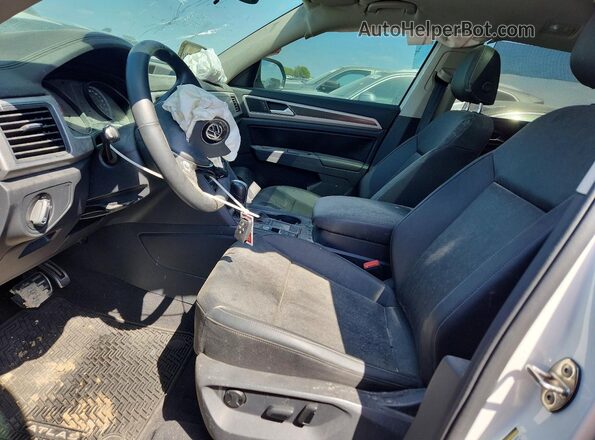 1V2YR2CAXKC558561 2019 VOLKSWAGEN ATLAS Белый Вид салона спереди