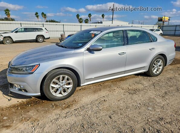 1VWAS7A35GC050947 2016 VOLKSWAGEN PASSAT Серебряный Передняя левая четверть