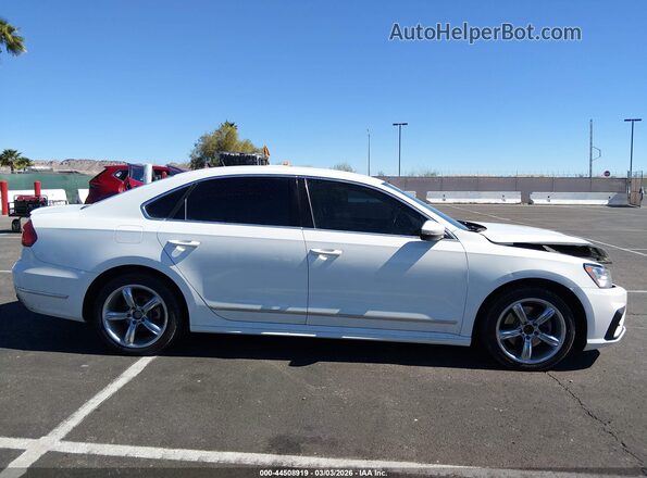 1VWAS7A36GC056451 2016 VOLKSWAGEN PASSAT White Widok wnętrza 360 stopni