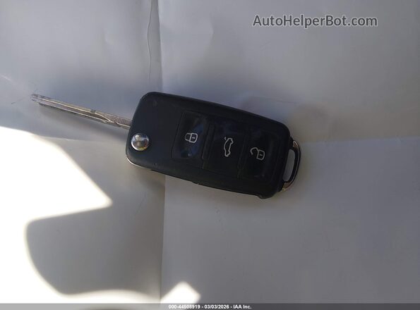 1VWAS7A36GC056451 2016 VOLKSWAGEN PASSAT White Widok deski rozdzielczej