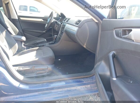 1VWAS7A37GC019425 2016 VOLKSWAGEN PASSAT Синий Вид салона спереди